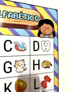 Quadro Alfabético em PDF com 12 Páginas
